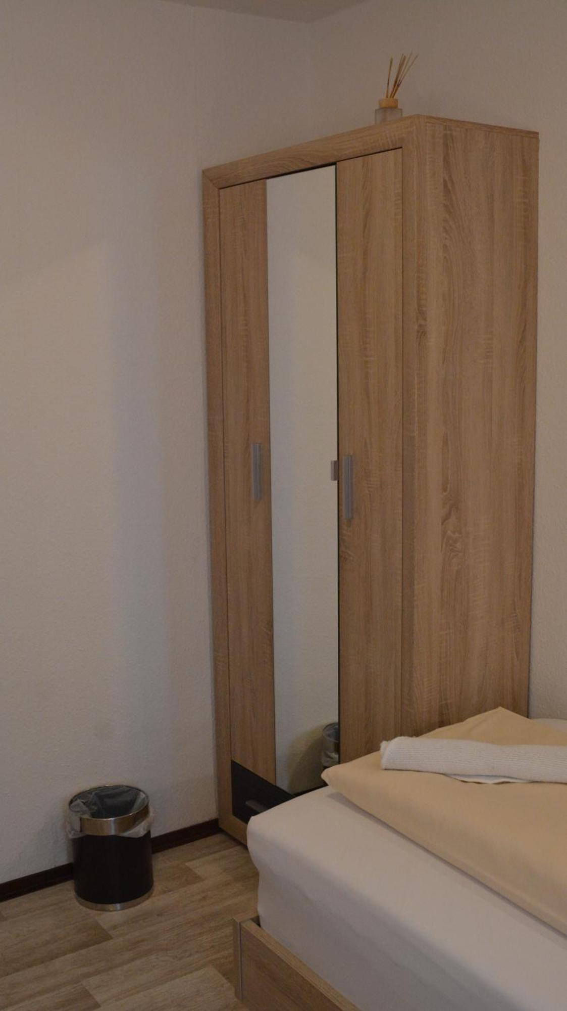 Hotel-Gasthof Zur Rose ไวเซนฮอร์น ห้อง รูปภาพ